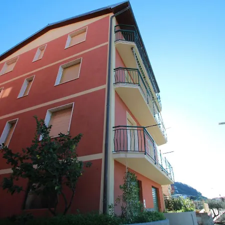 Апартаменты Il Sole All'improvviso By Interhome *