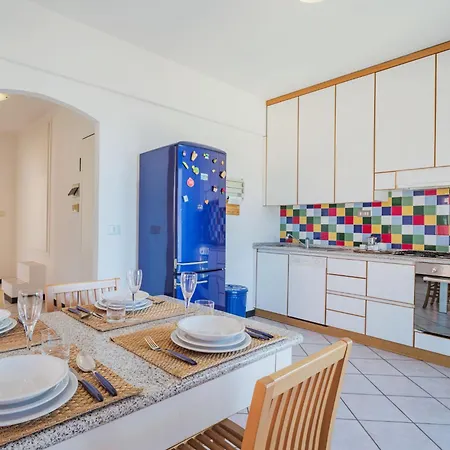 Apartment Il Sole All'improvviso By Interhome Moneglia