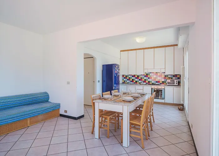 Appartement Il Sole All'improvviso By Interhome