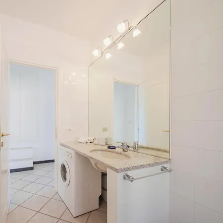 Il Sole All'improvviso By Interhome Moneglia