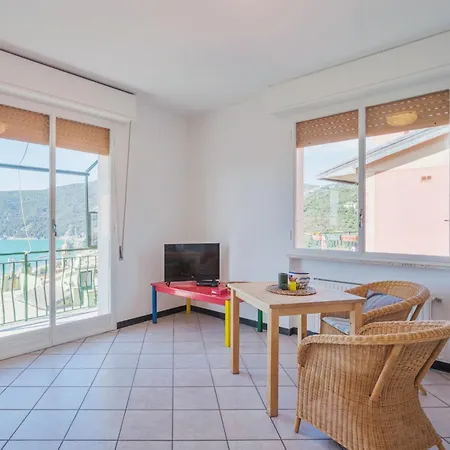 Il Sole All'improvviso By Interhome Lägenhet Moneglia
